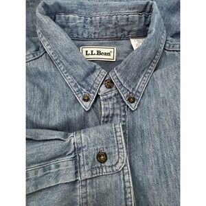 LL Bean Mens  XL Reg  Denim Jean Traditional Fit Long Sleeve Button Up Shirt